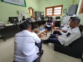 Rapat Evaluasi Bulanan Kesekretariatan